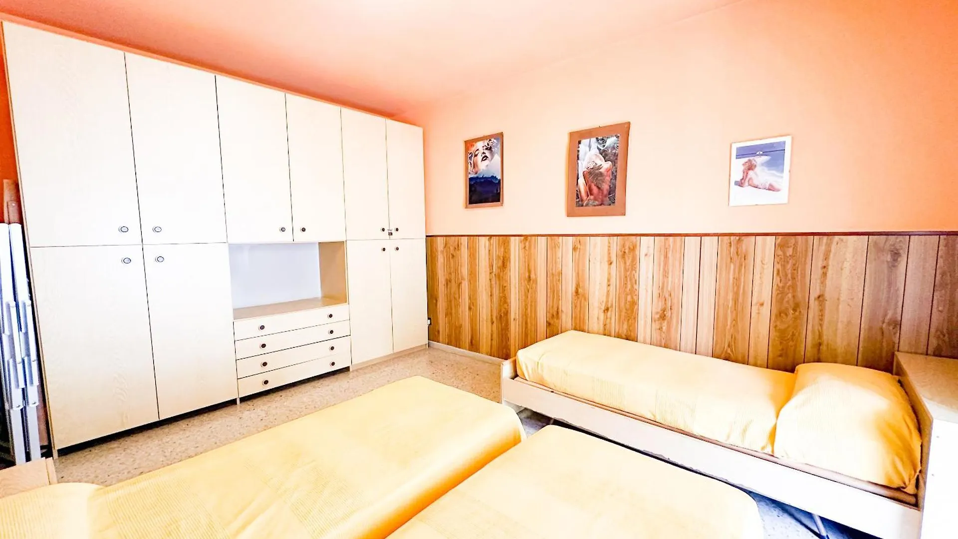 Condominio Italy Lido di Jesolo 0*,  Italy